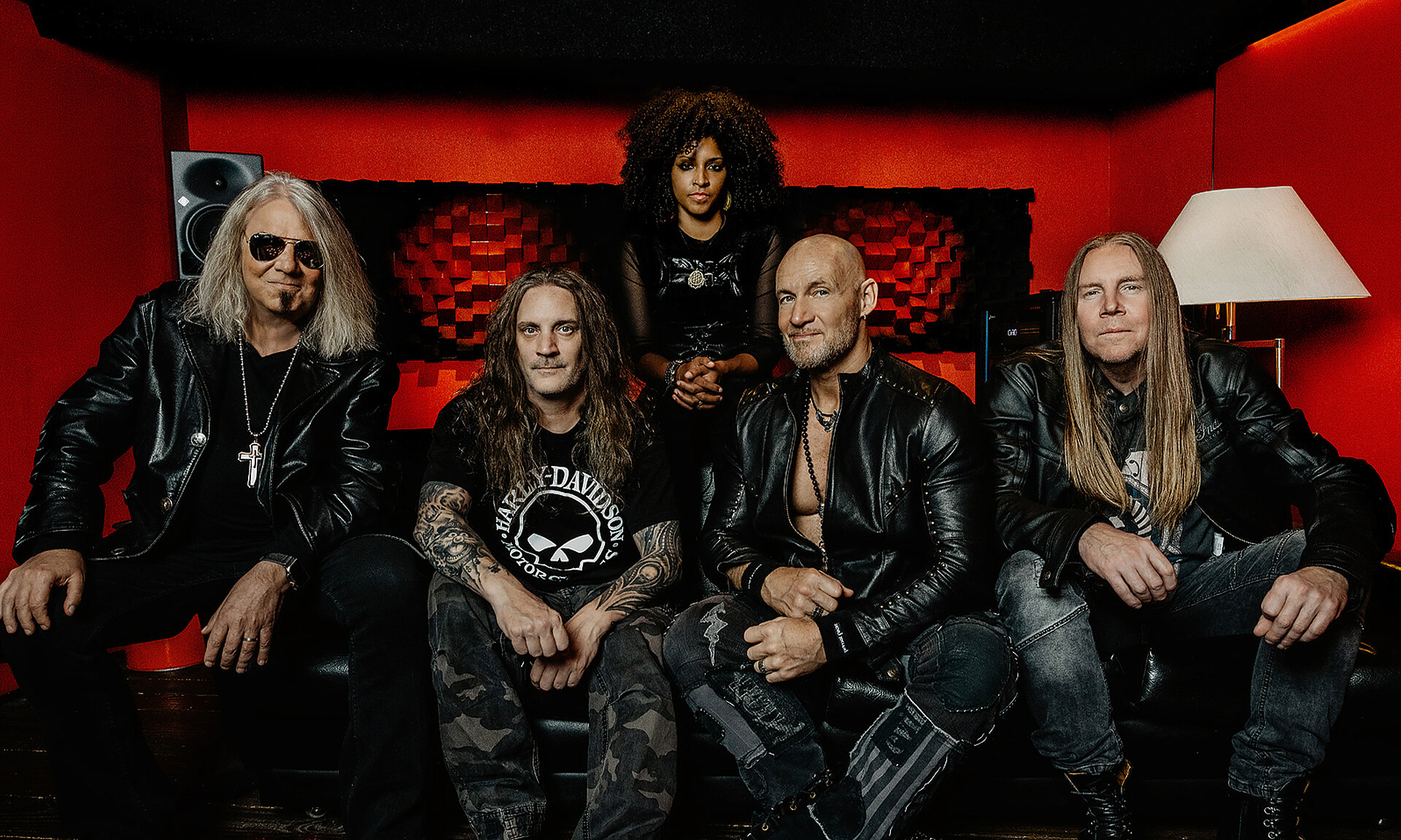 PRIMAL FEAR