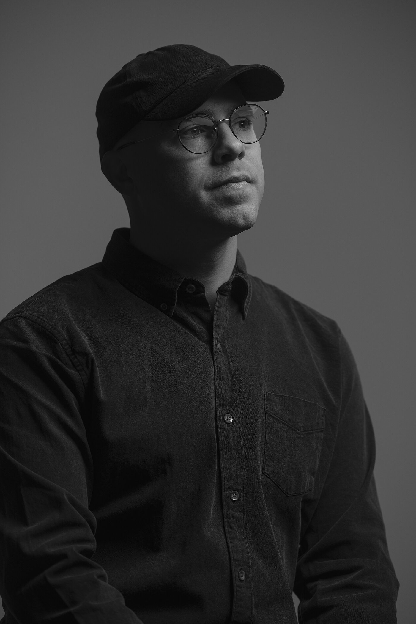 SLEEPING AT LAST HELSINKIIN ENSI KEVÄÄNÄ