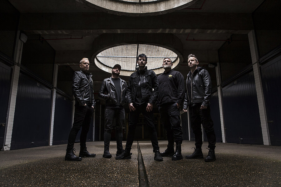 PENDULUM LIVE