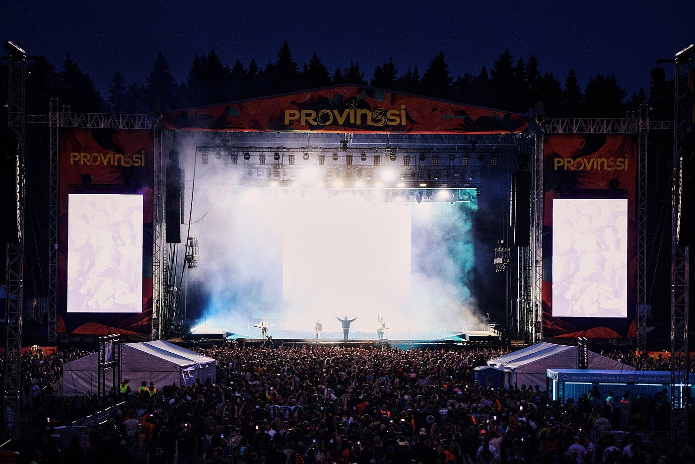 BRING ME THE HORIZON, BAD OMENS JA APULANTA TÄHDITTÄVÄT KESÄN 2026 PROVINSSIA