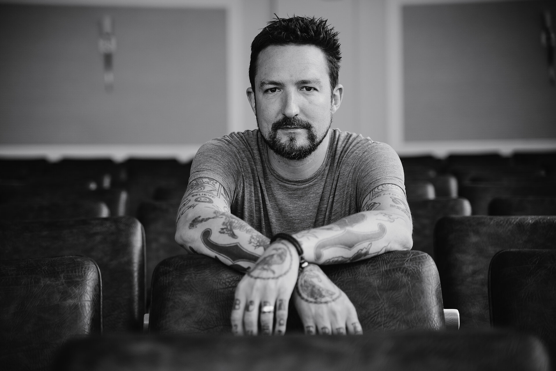 FRANK TURNER