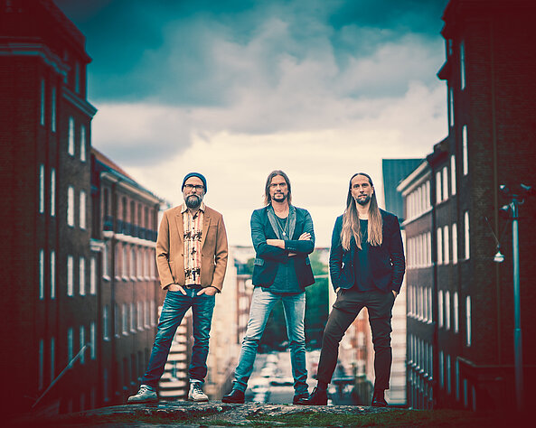 VON HERTZEN BROTHERS ON AN ALBUM RELEASE TOUR